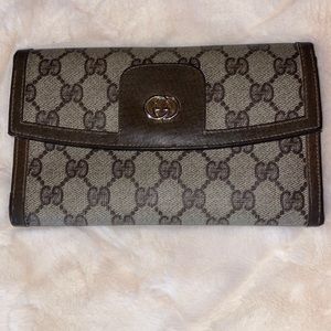 Gucci wallet